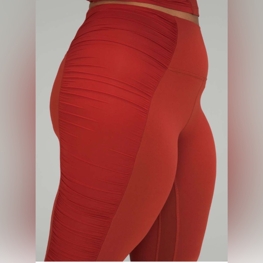 Lululemon Align High-Rise Pant 25" *Ruched Cayenne EUC  size 6 - Picture 3 of 4